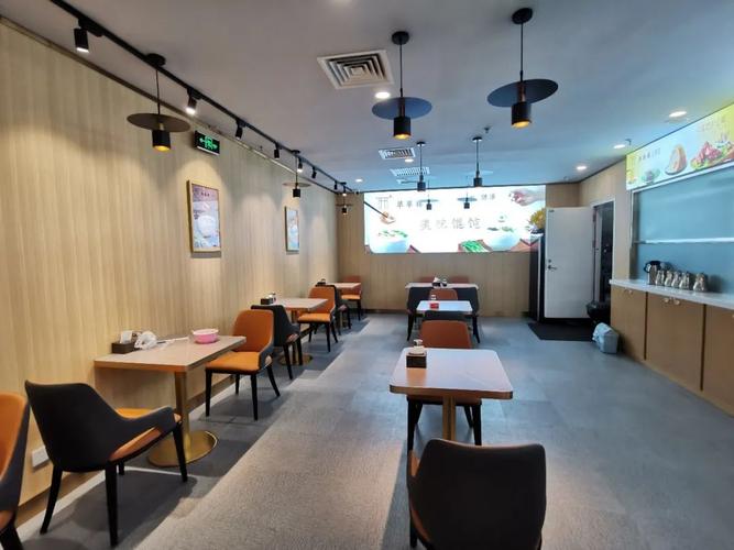 一批知名餐企开30平"外带店",社区餐饮的真战场在"家庭餐桌"?